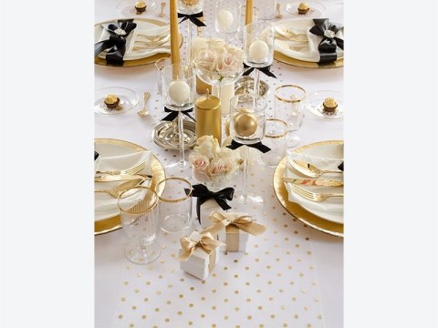 Organza do dekoracji stołu komunijnego tiul 9m 4wz Organza do dekoracji stołu komunijnego tiul 9m 4wz