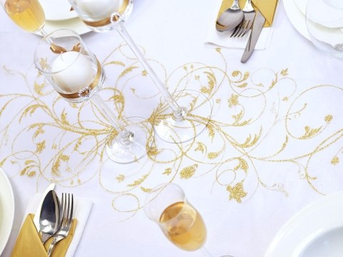 Organza z nadrukiem dekoracja stołu na Komunię 5wz Organza z nadrukiem dekoracja stołu na Komunię 5wz