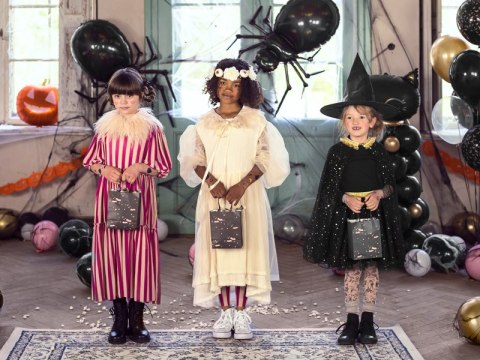 Strój dla dziewczynki - Spódniczka, 3-7 lat Strój dla dziewczynki - Spódniczka, 3-7 lat
